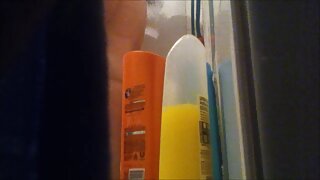 Сексуально заряджена домашнє відео секс ципочка в змащених колготках Кіммі Грейнджер трахается