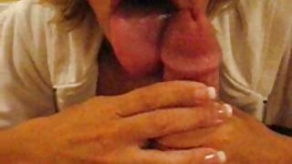 Соковита лесбіянка Сайра не може порно домашне відео перестати їсти апетитно виглядає кицьку
